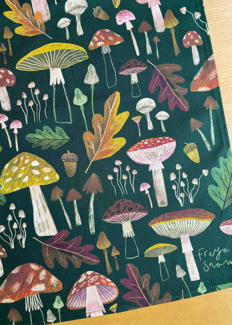 Mushrooms Tea Towel / Cotton Dish Towel / Kitchen Towel
